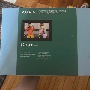 Brand New Aura Carver Gravel Digital Frame